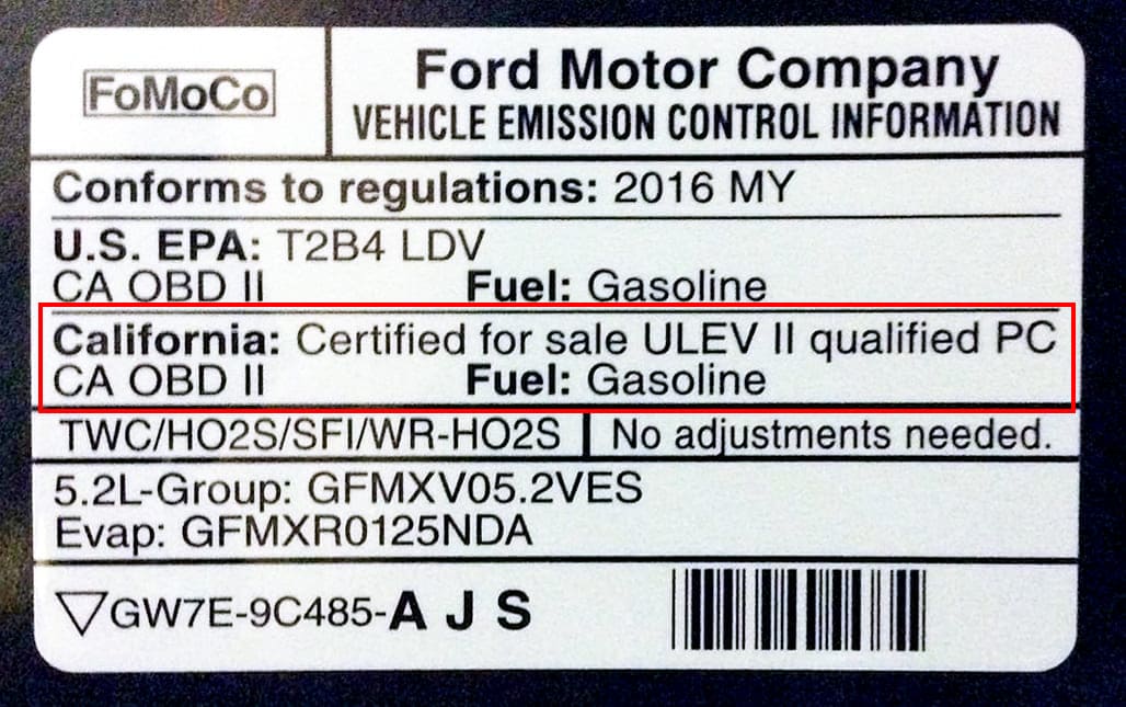 табличка эмиссий в моторном отсеке выбросов выхлопных газов Certified for sale ULEV II qualified PC CA OBD II